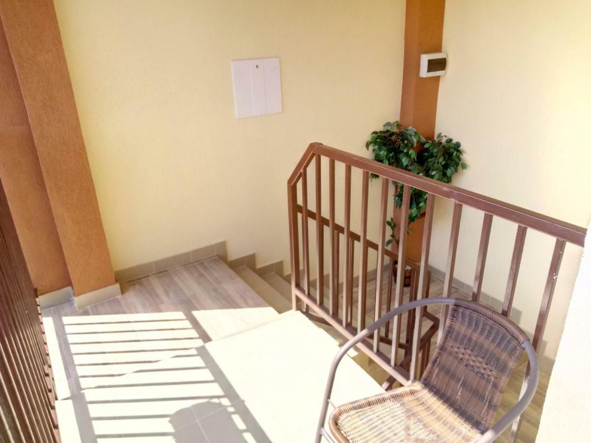 Camere De Inchiriat Carpati Hunedoara Luaran gambar